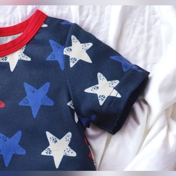 Baby Boy Star Short Sleeve Romper - Picture 5 of 6